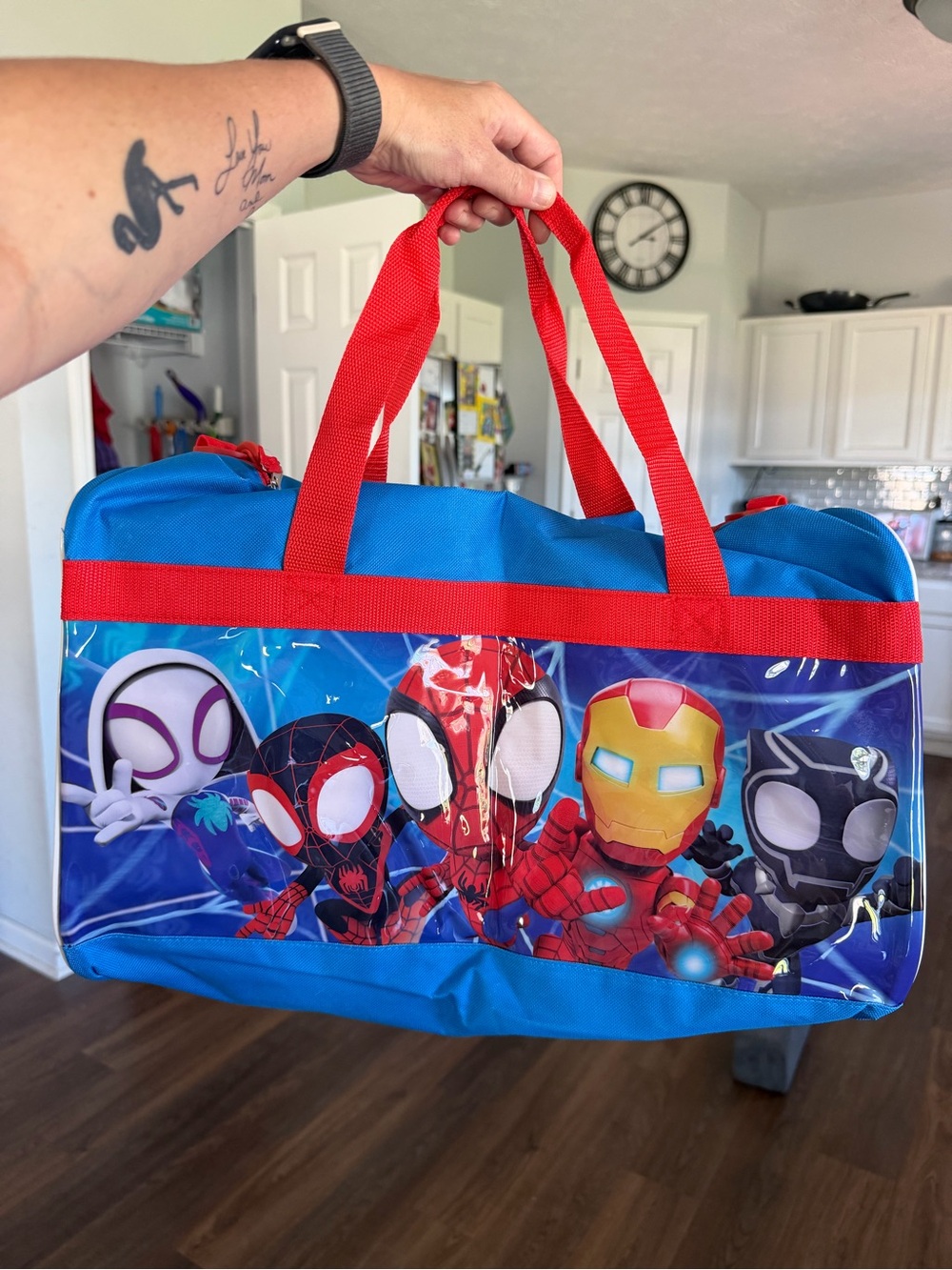 Kids marvel Superhero Travel Bag - Red & Blue